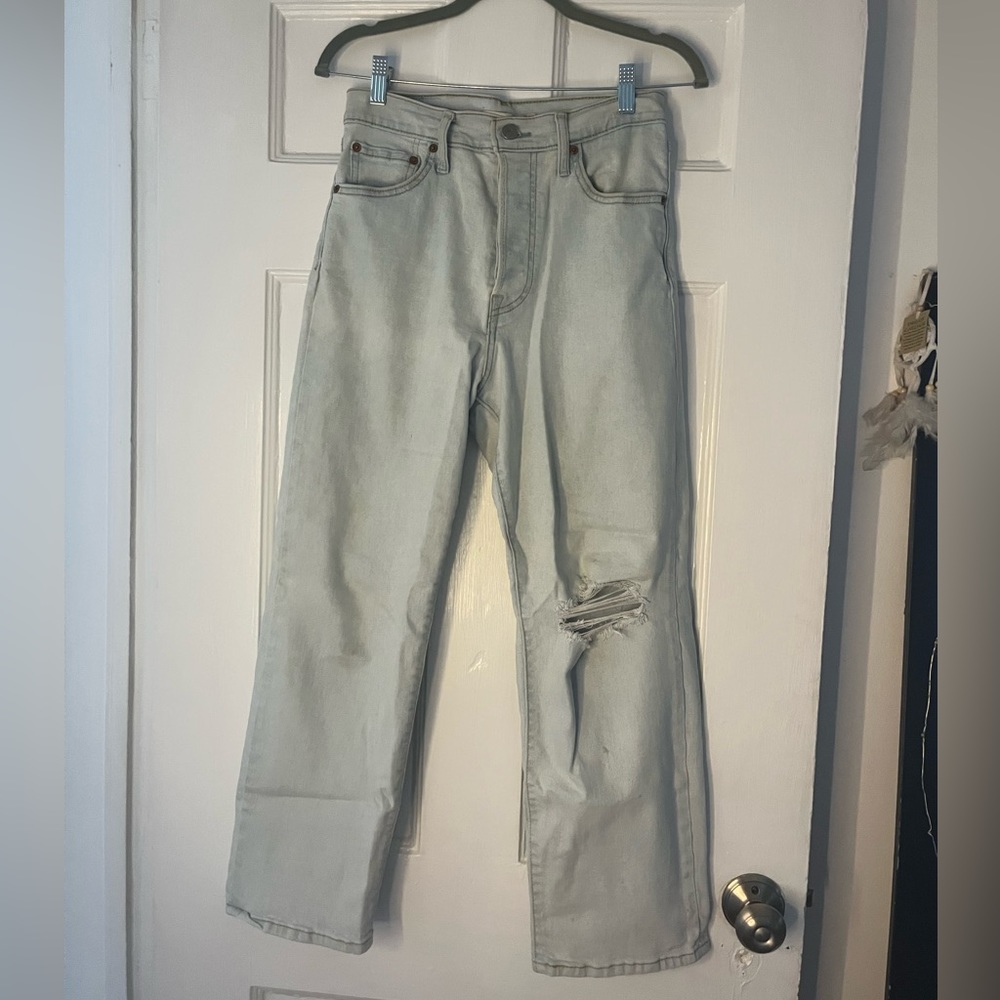Levi’s Ribcage Straight Ankle Jeans